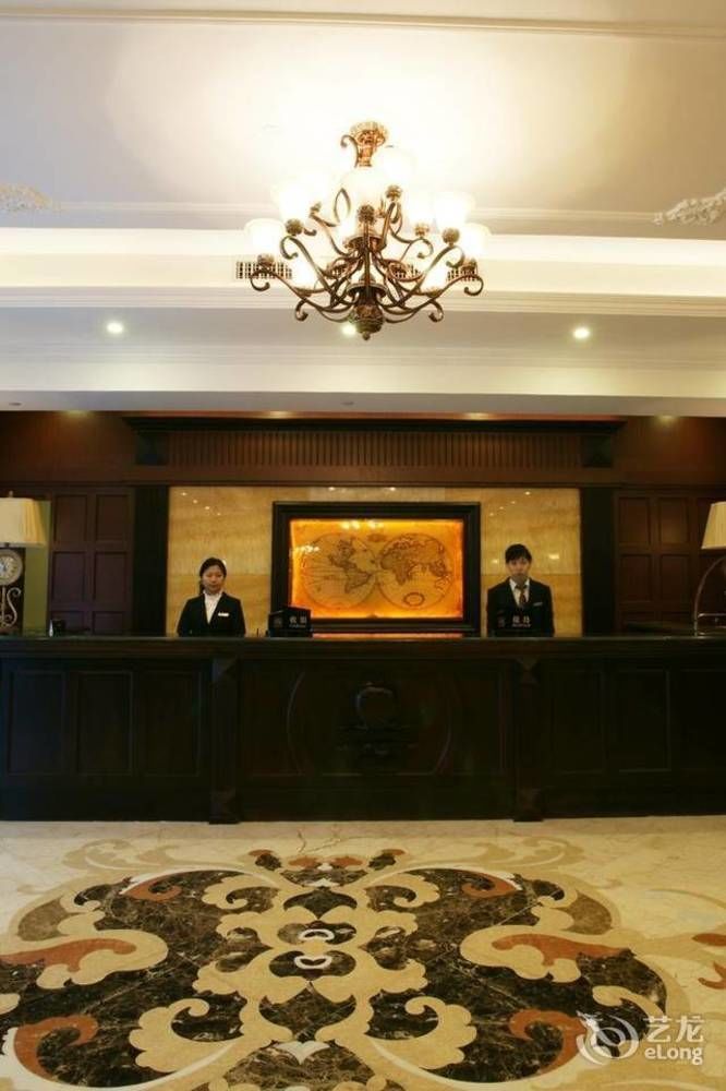 Big Apple Hotel Shantou Zewnętrze zdjęcie